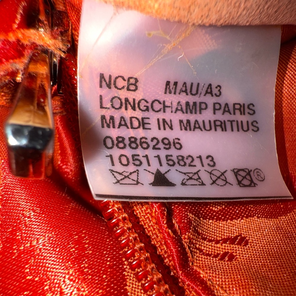 Longchamp Le Roseau Red Crocodile-Embossed Shoulder Bag - Picture 5 of 5